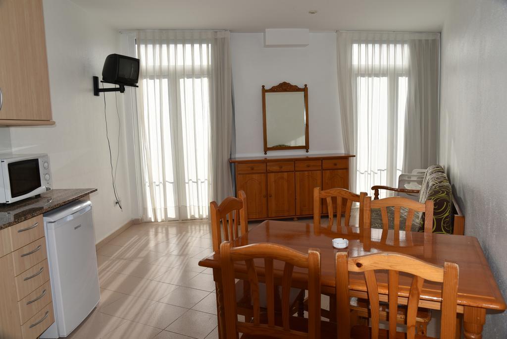 יורט דה מאר Apartamentos Ar Dosjoimi מראה חיצוני תמונה