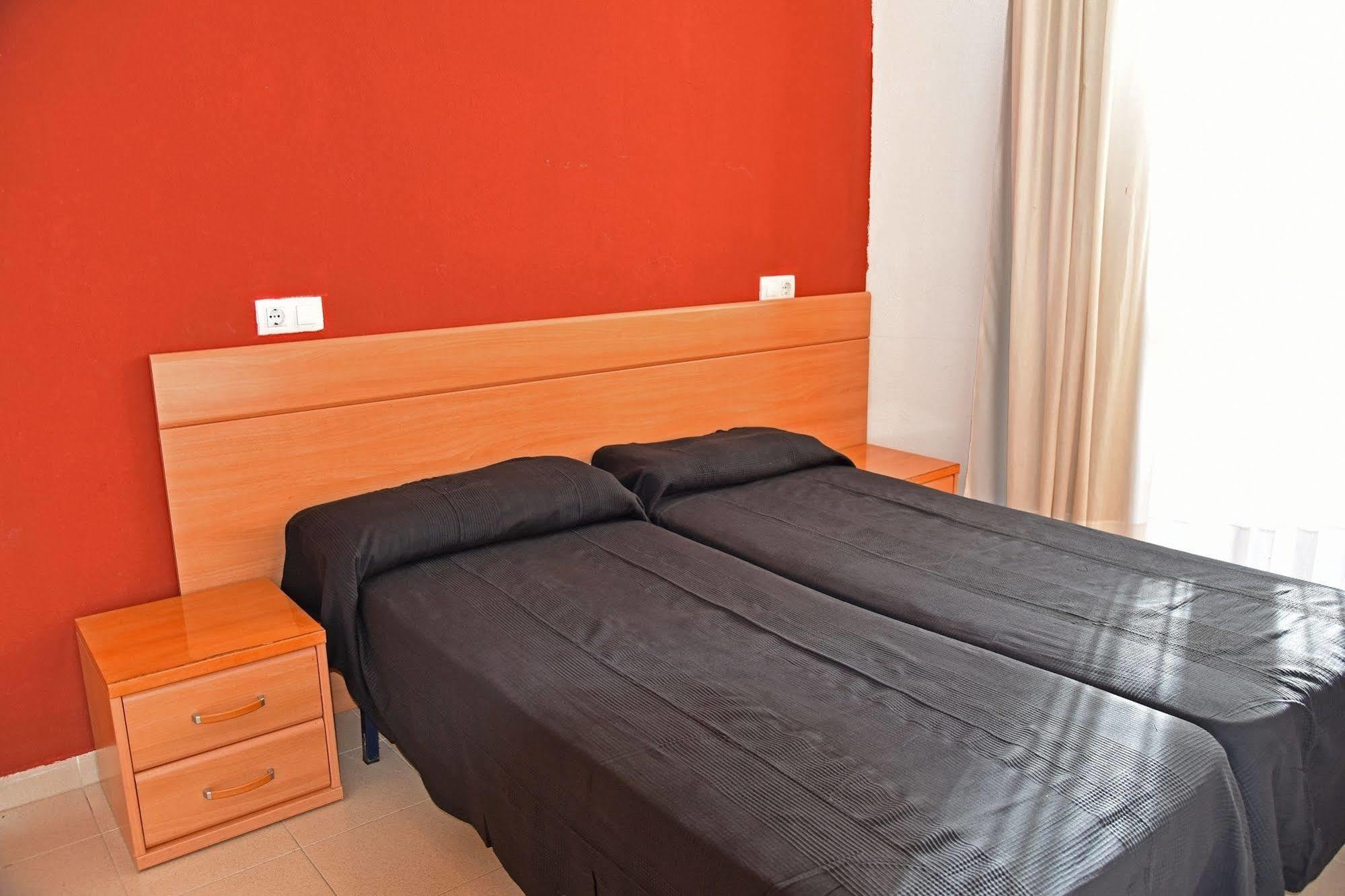 יורט דה מאר Apartamentos Ar Dosjoimi מראה חיצוני תמונה