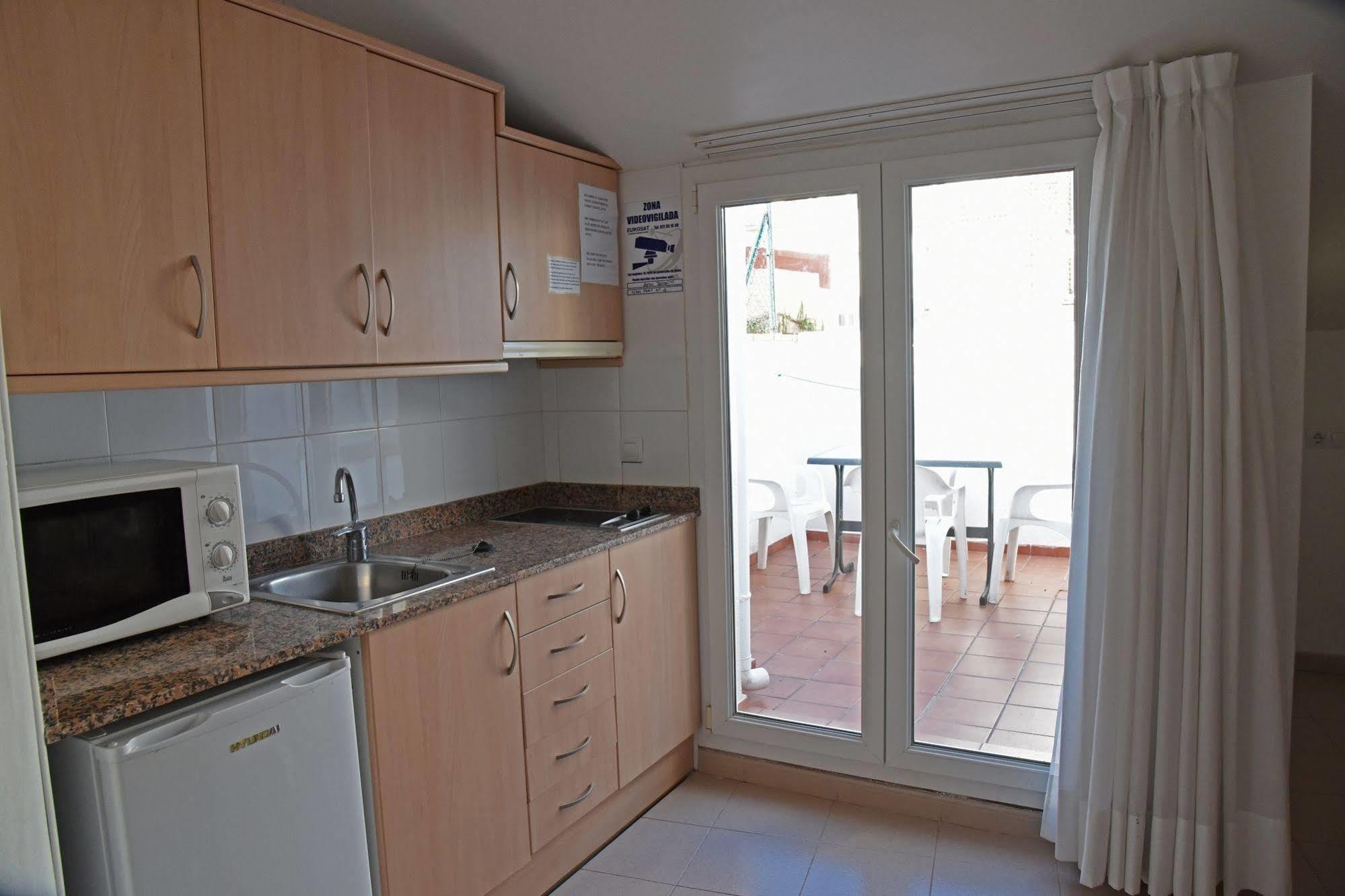 יורט דה מאר Apartamentos Ar Dosjoimi מראה חיצוני תמונה